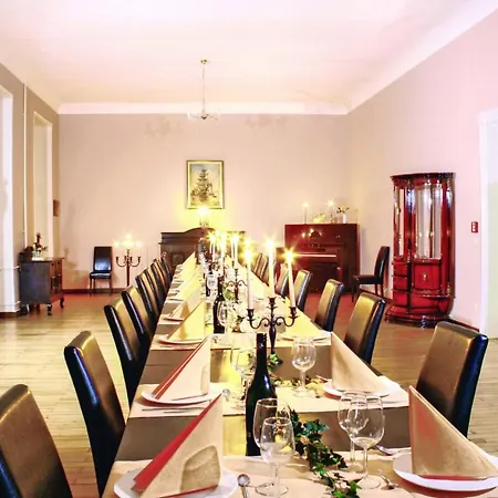 Grosses Gutshaus Mit Pool